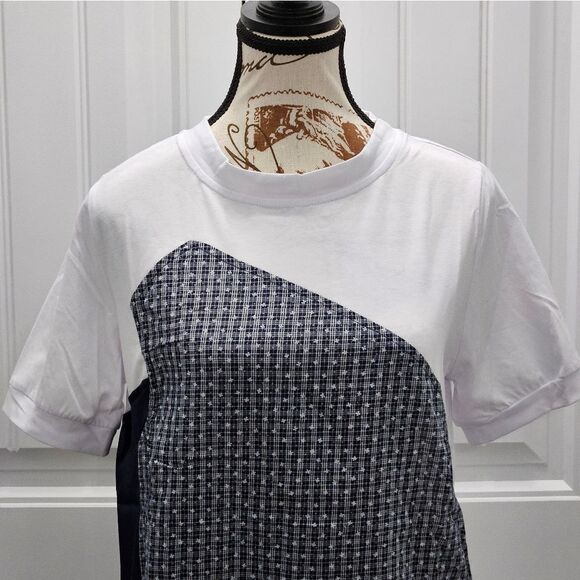 🌸Hayden Los Angeles, asymmetrical Navy and White Top. NWT-SIZE Medium - Picture 2 of 7